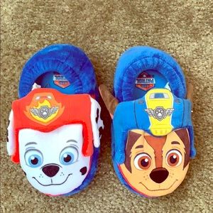 Paw Patrol Kids Slippers size 9/10